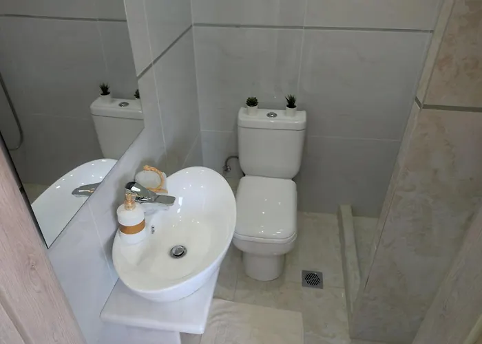 Hermanas Seaside Peraía