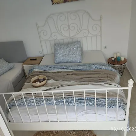 Hermanas Seaside Peraía